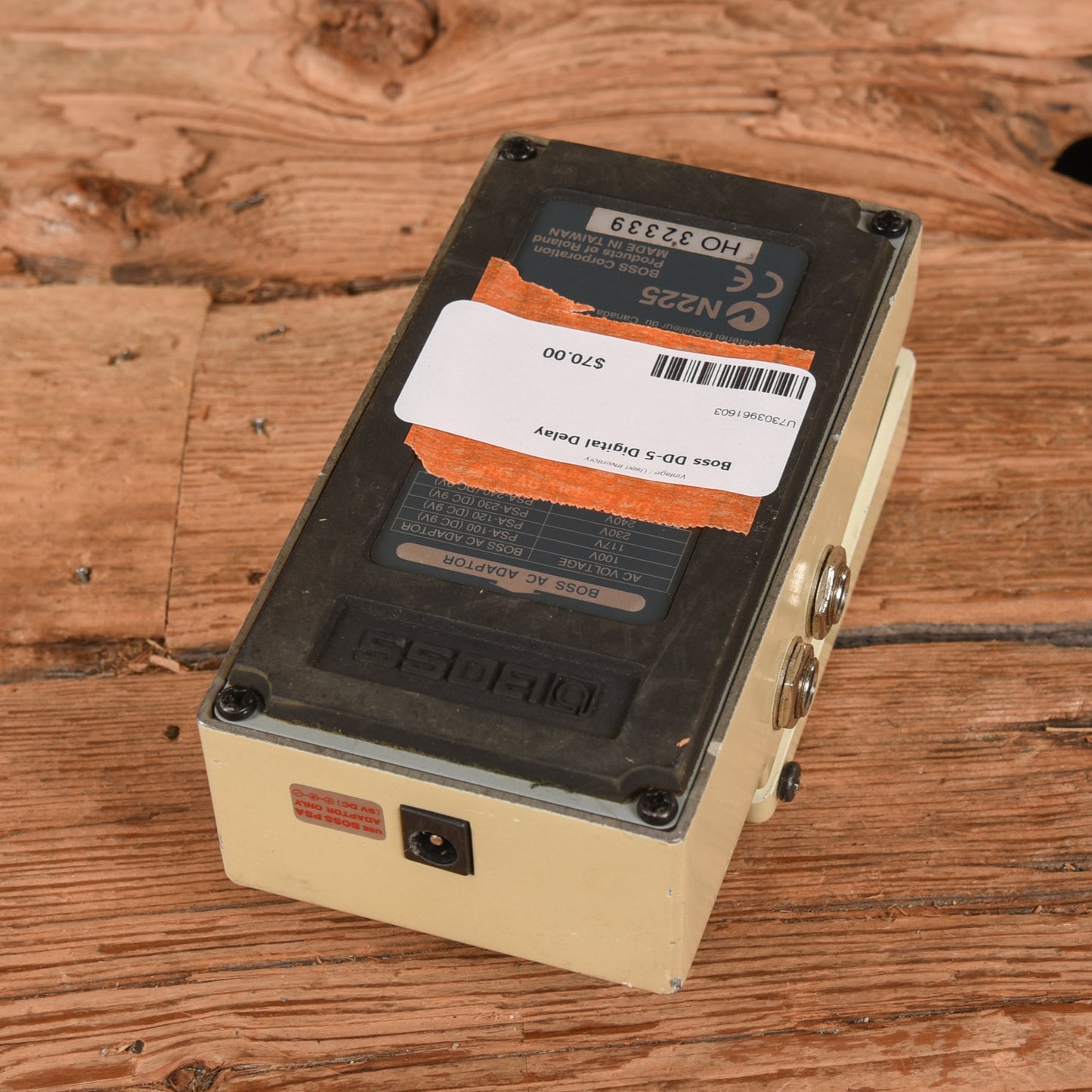 Boss DD-5 Digital Delay Effects and Pedals / Delay