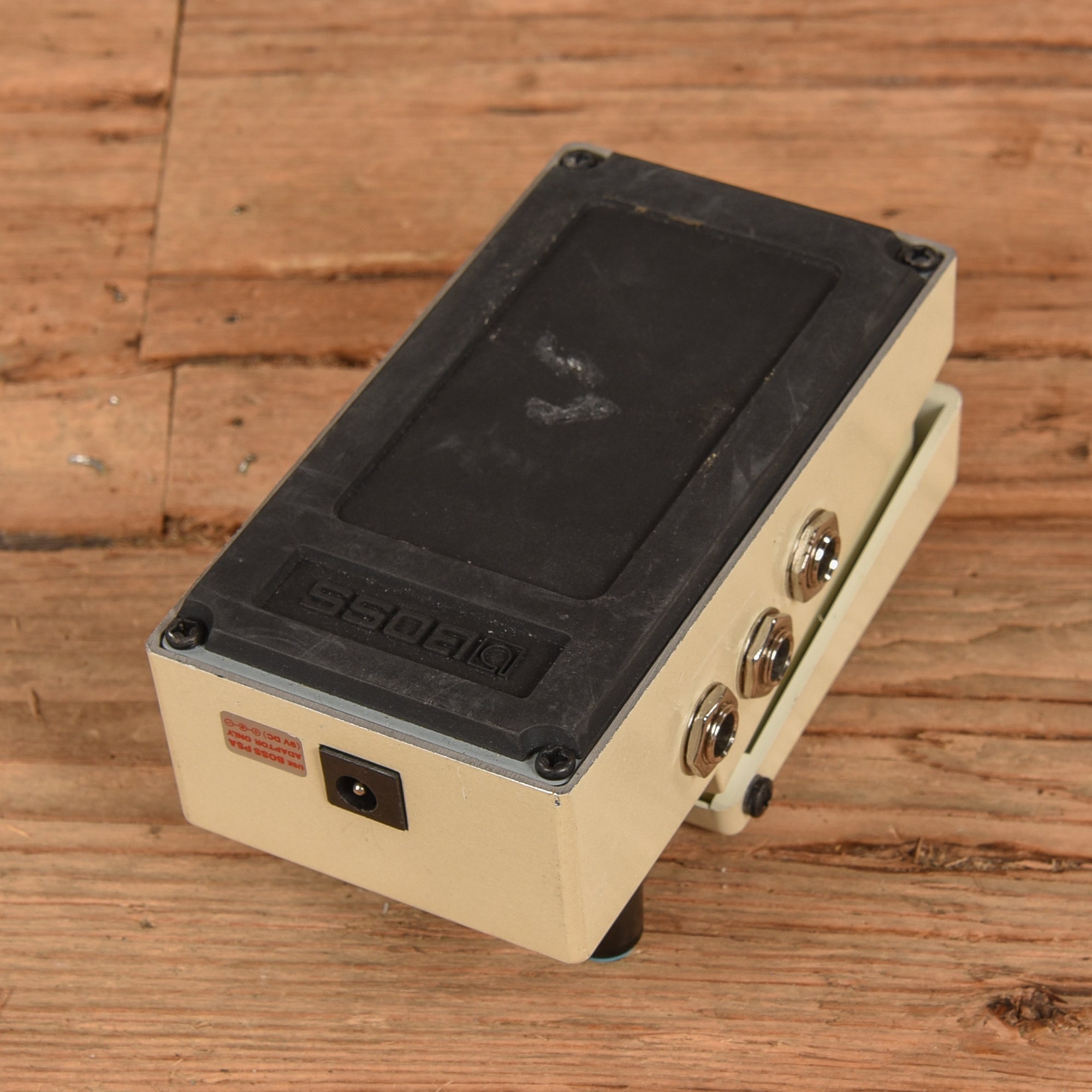Boss DD-7 Effects and Pedals / Delay