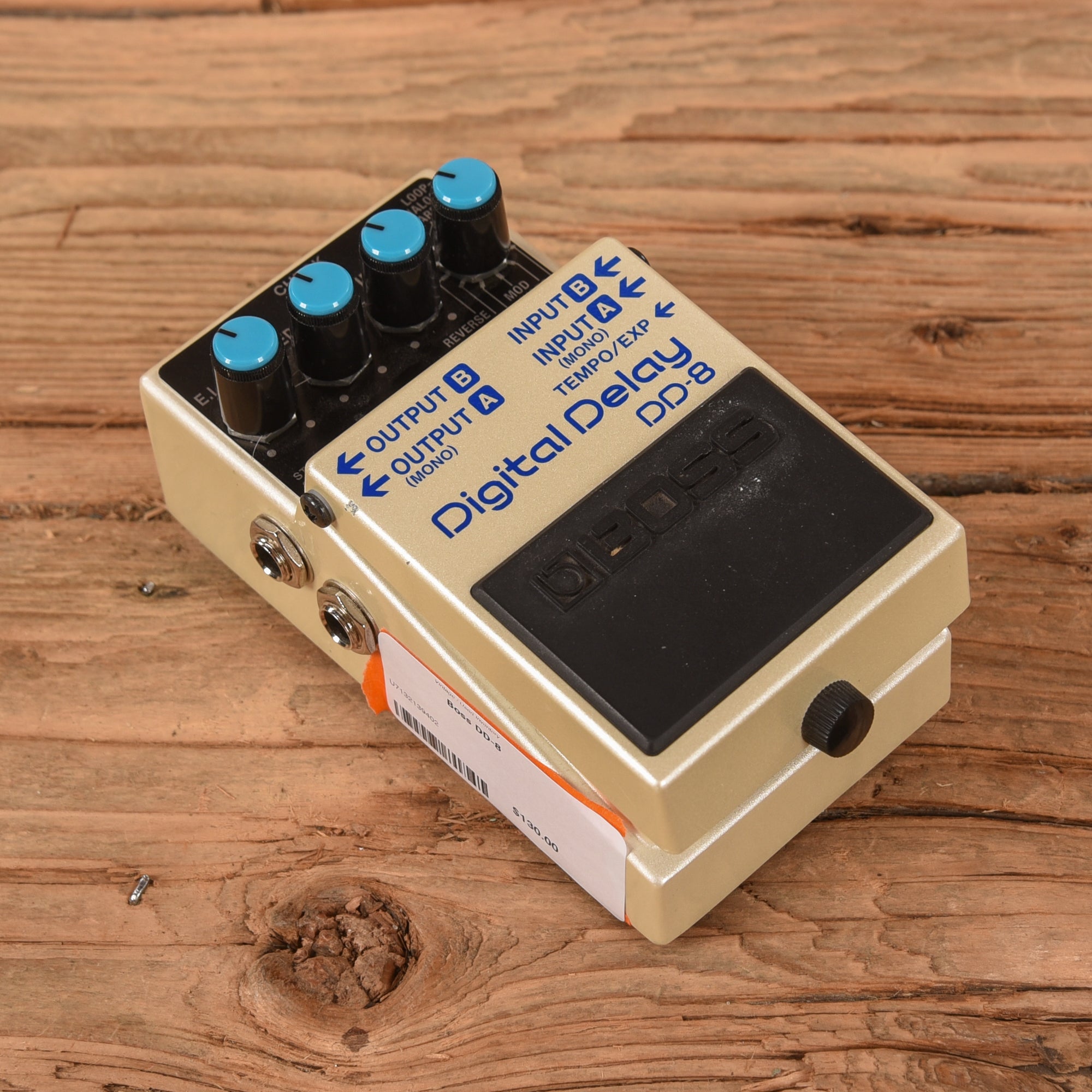 Boss DD-8 Effects and Pedals / Delay