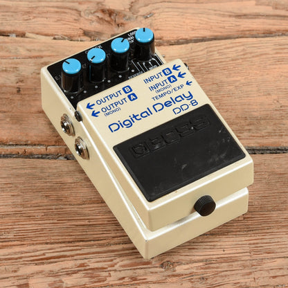 Boss DD-8 Effects and Pedals / Delay