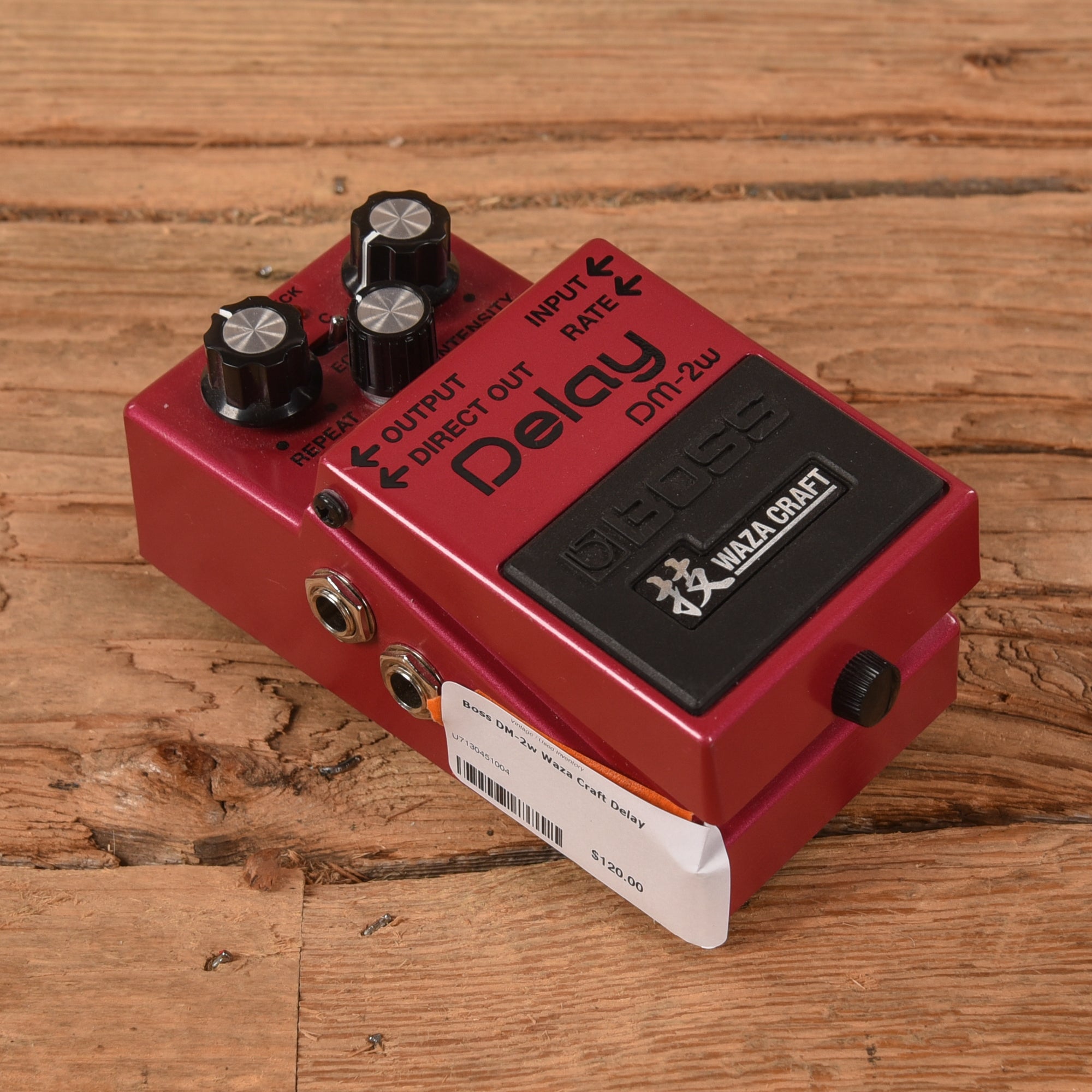 Boss DM-2w Waza Craft Delay Effects and Pedals / Delay