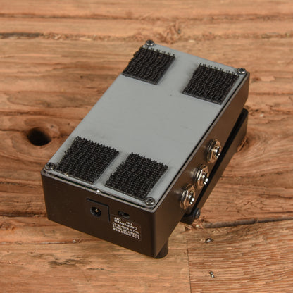 Boss RE-2 Space Echo Effects and Pedals / Delay