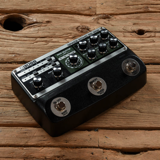 Boss RE-202 Effects and Pedals / Delay