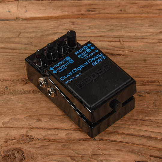 Boss SDE-3 Dual Digital Delay Effects and Pedals / Delay