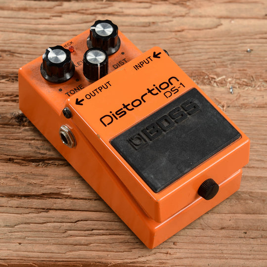Boss DS-1 Effects and Pedals / Distortion