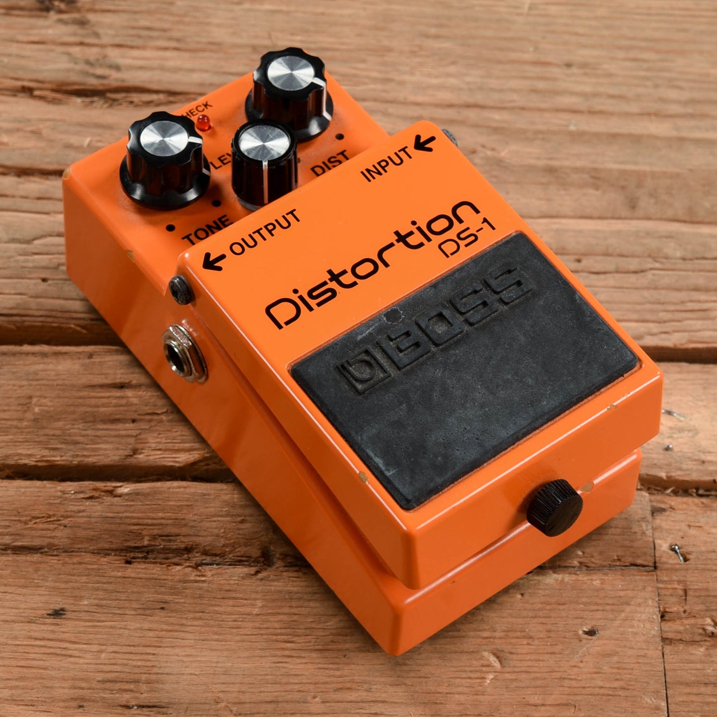 Boss DS-1 Effects and Pedals / Distortion