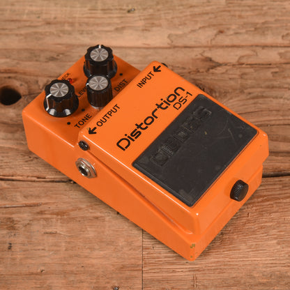 Boss DS-1 Effects and Pedals / Distortion