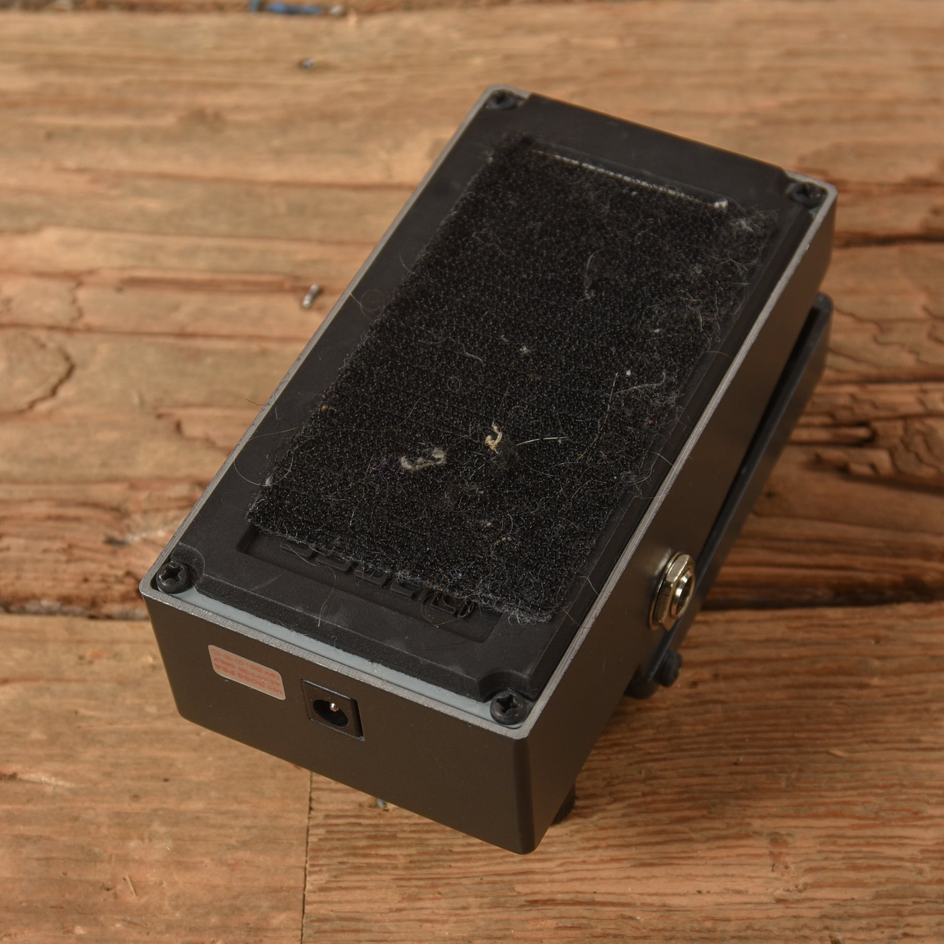 Boss MT-2 Metal Zone Effects and Pedals / Distortion