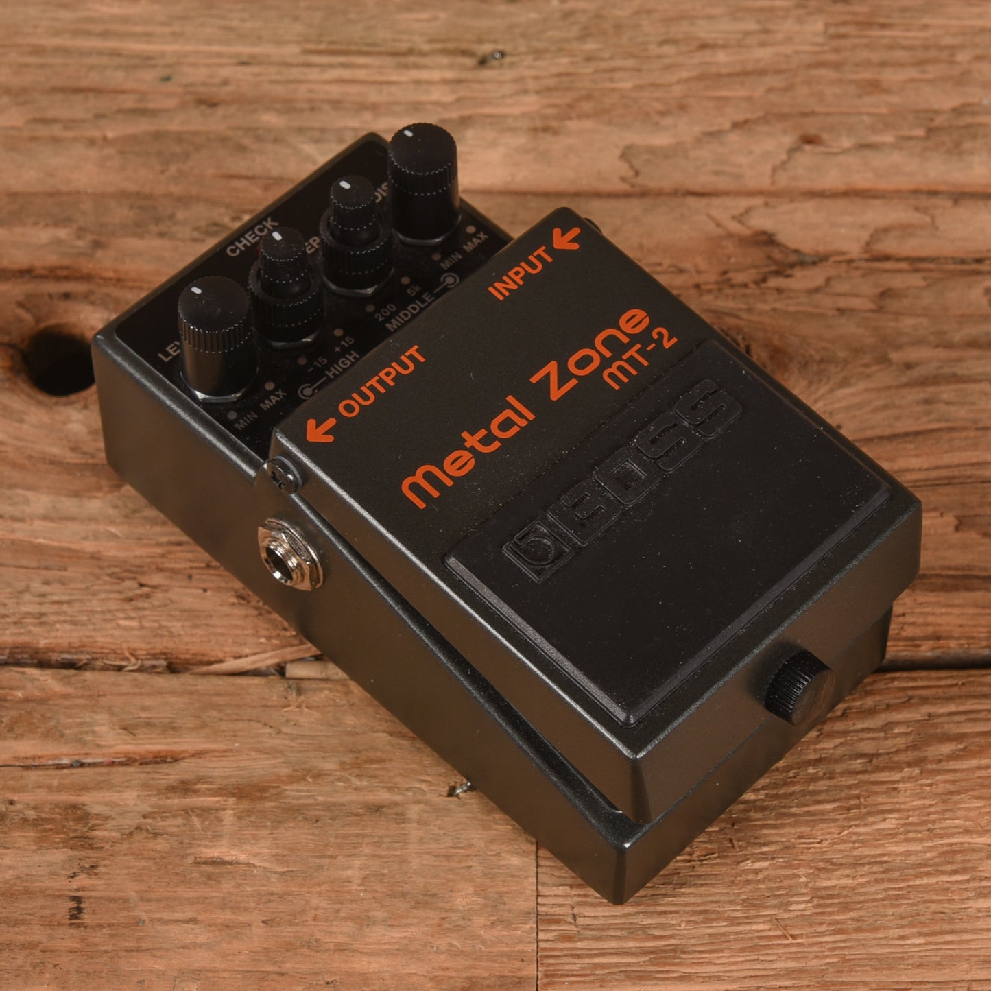 Boss MT-2 Metal Zone Effects and Pedals / Distortion