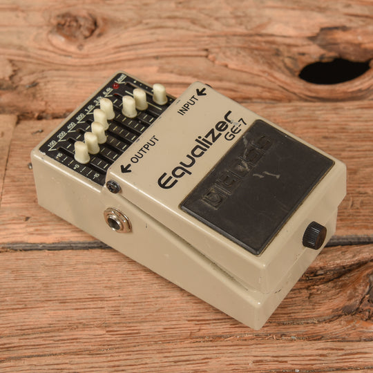 Boss GE-7 Equalizer Effects and Pedals / EQ