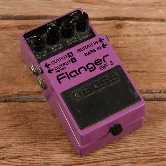 Boss BF-3 Flanger Effects and Pedals / Flanger