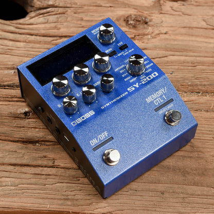 Boss SY-200 Synthesizer Effects and Pedals / Guitar Synths