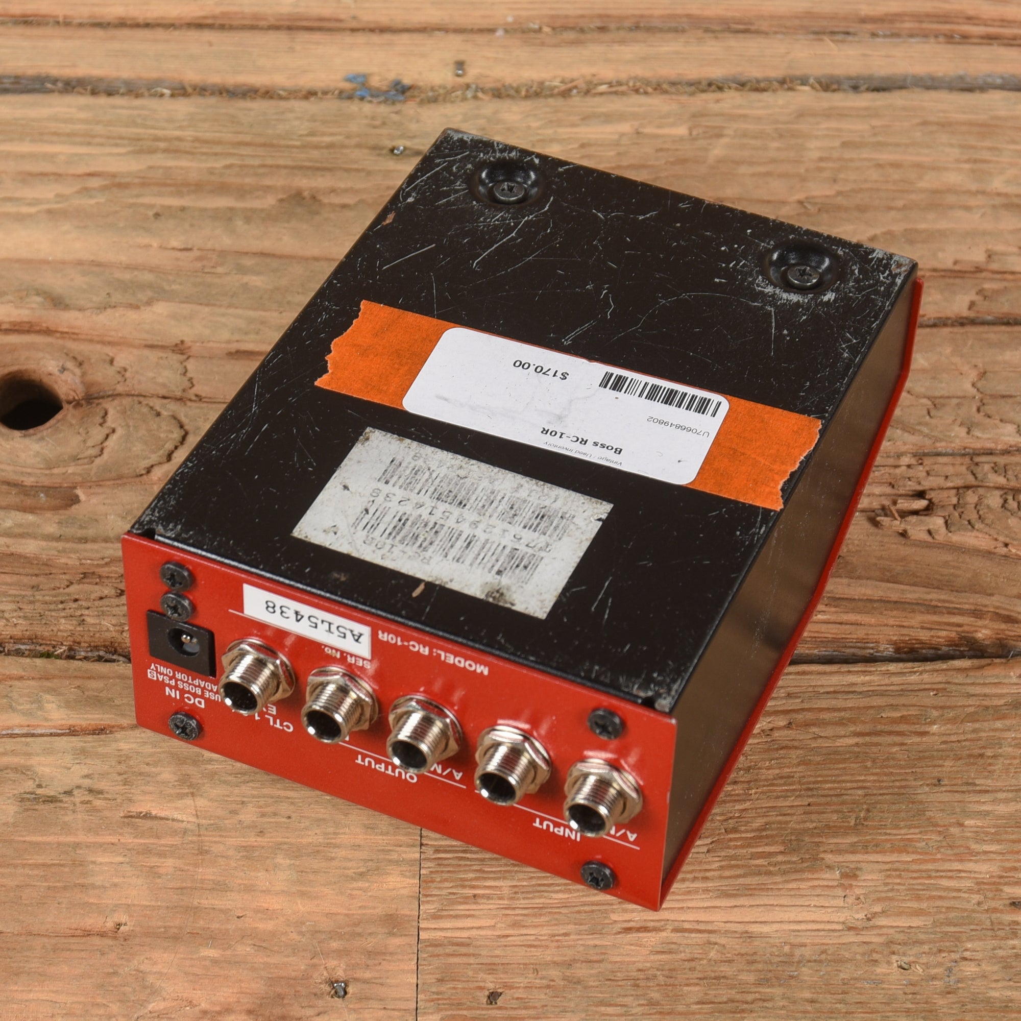 Boss RC-10R Effects and Pedals / Loop Pedals and Samplers