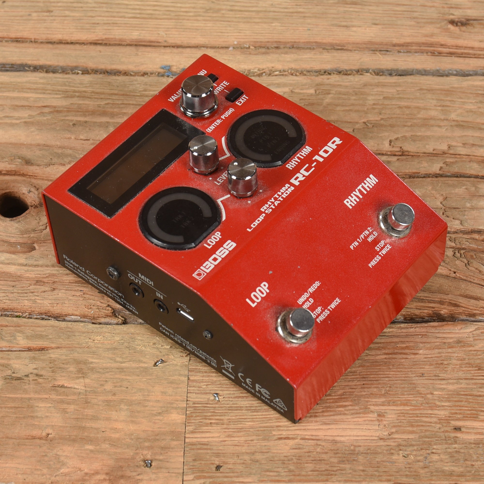 Boss RC-10R Effects and Pedals / Loop Pedals and Samplers