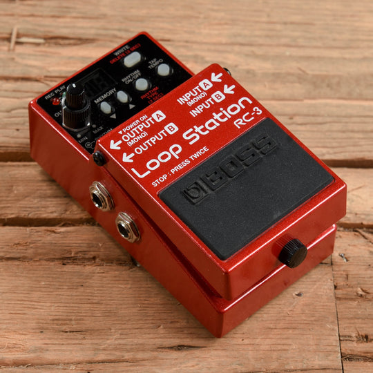 Boss RC-3 Effects and Pedals / Loop Pedals and Samplers