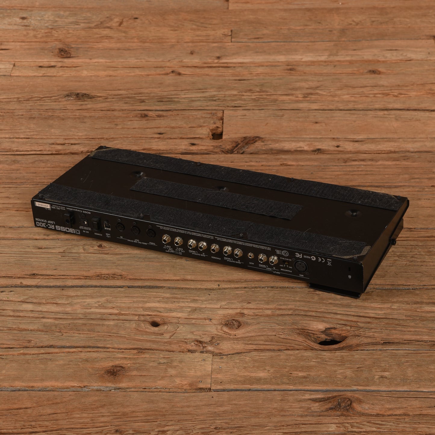 Boss RC-300 Effects and Pedals / Loop Pedals and Samplers