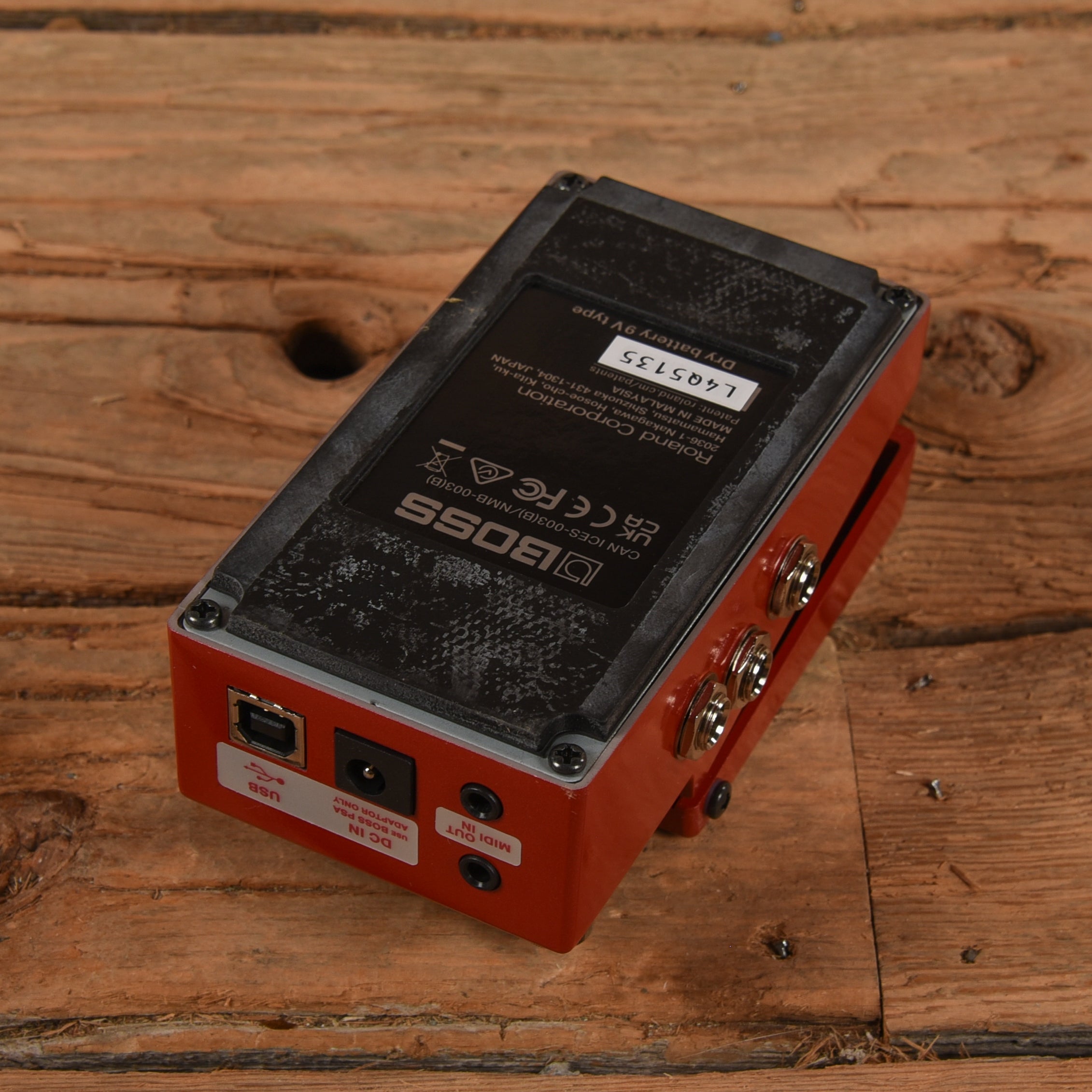 Boss RC-5 Loop Station Effects and Pedals / Loop Pedals and Samplers