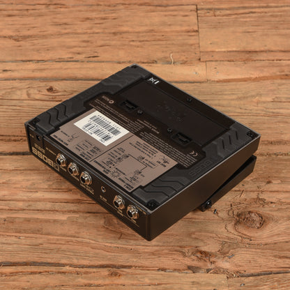 Boss RC20XL Effects and Pedals / Loop Pedals and Samplers