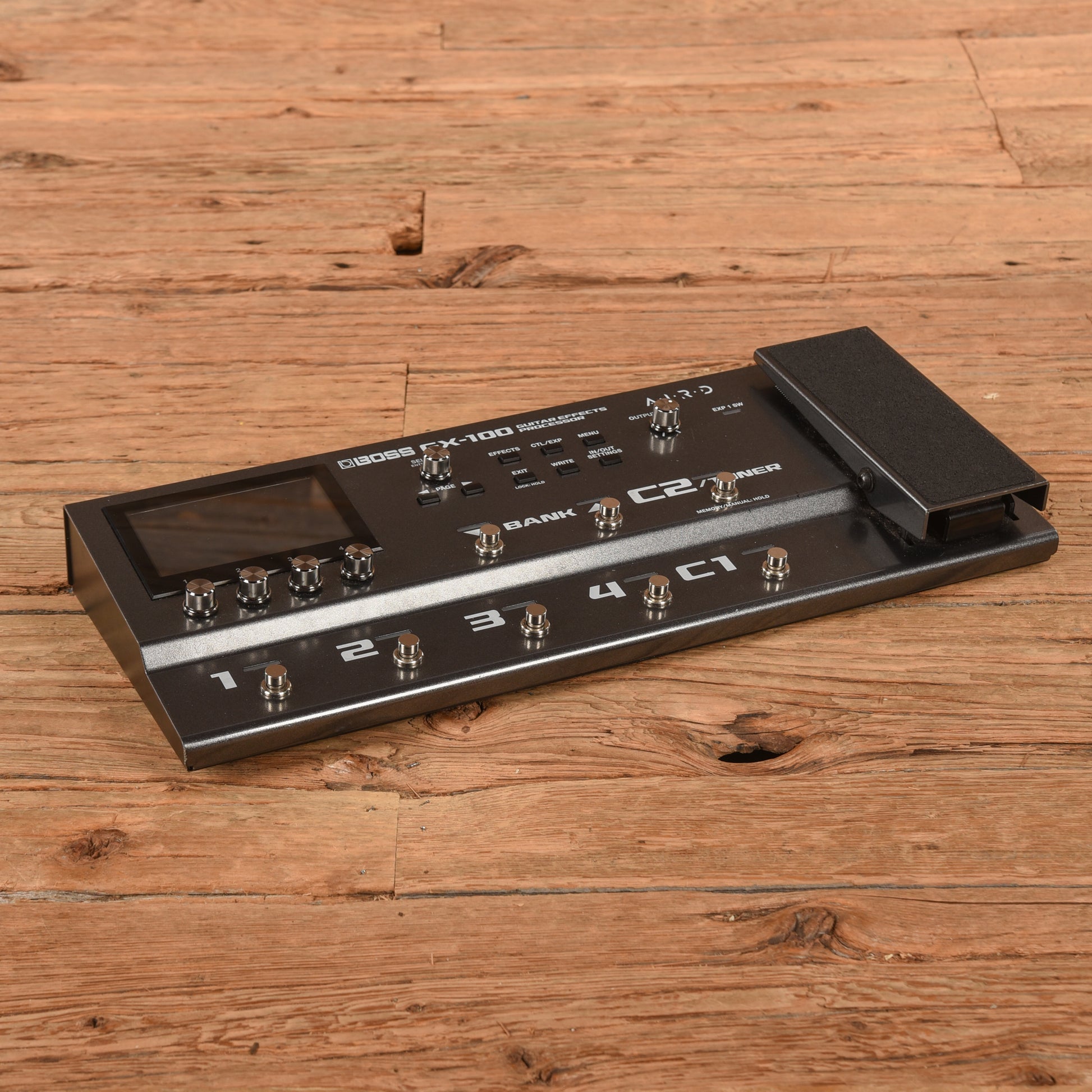 Boss GX-100 Guitar Effects Processor Effects and Pedals / Multi-Effect Unit