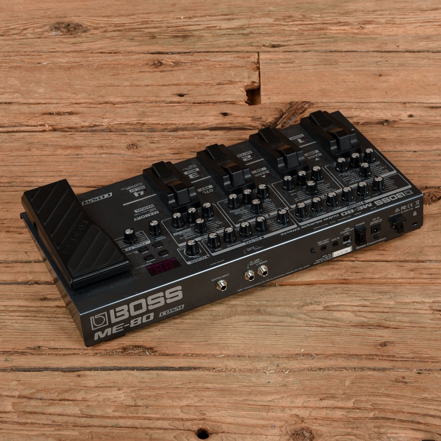 Boss ME-80 Effects and Pedals / Multi-Effect Unit