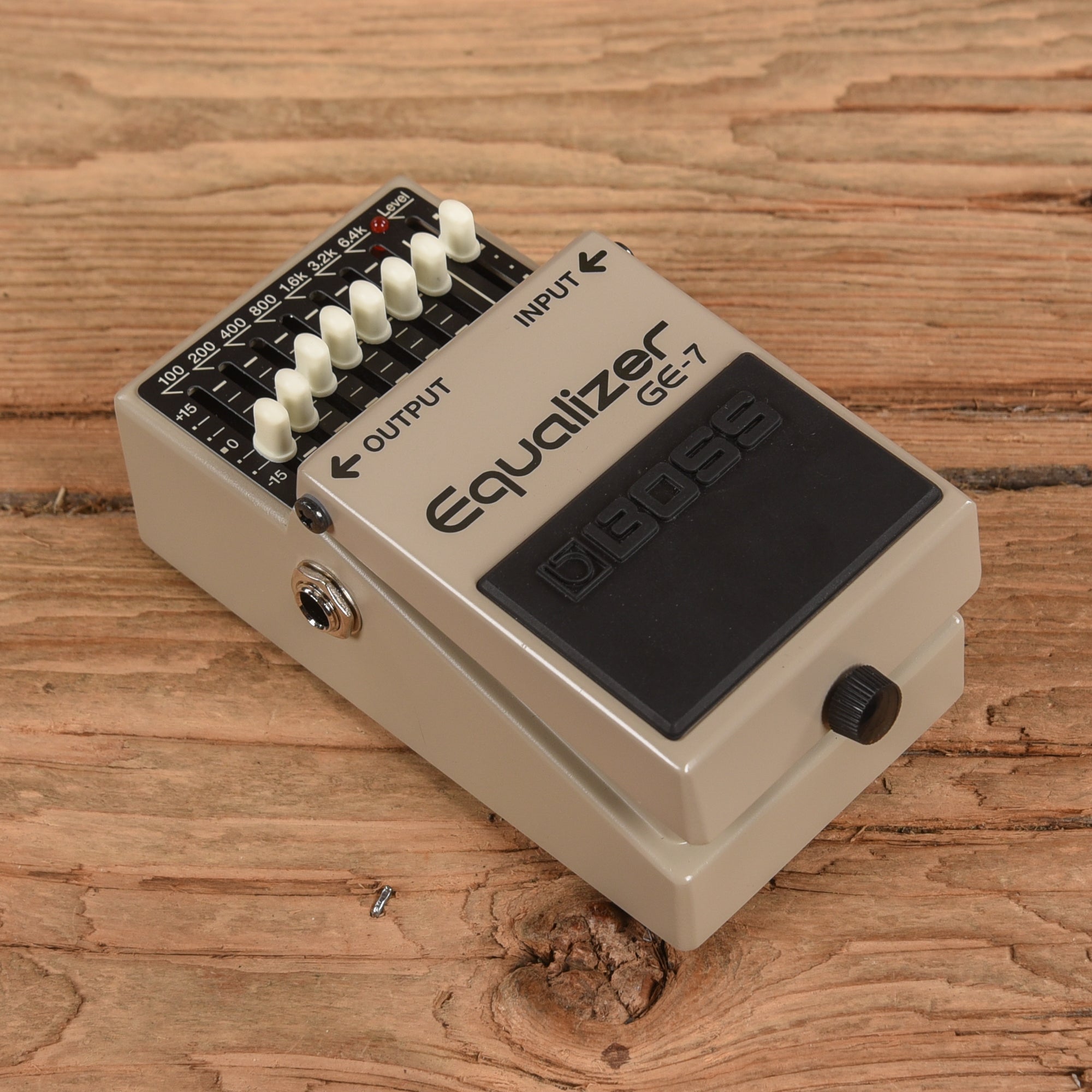 Boss GE-7 Effects and Pedals / Noise Reduction and Gates