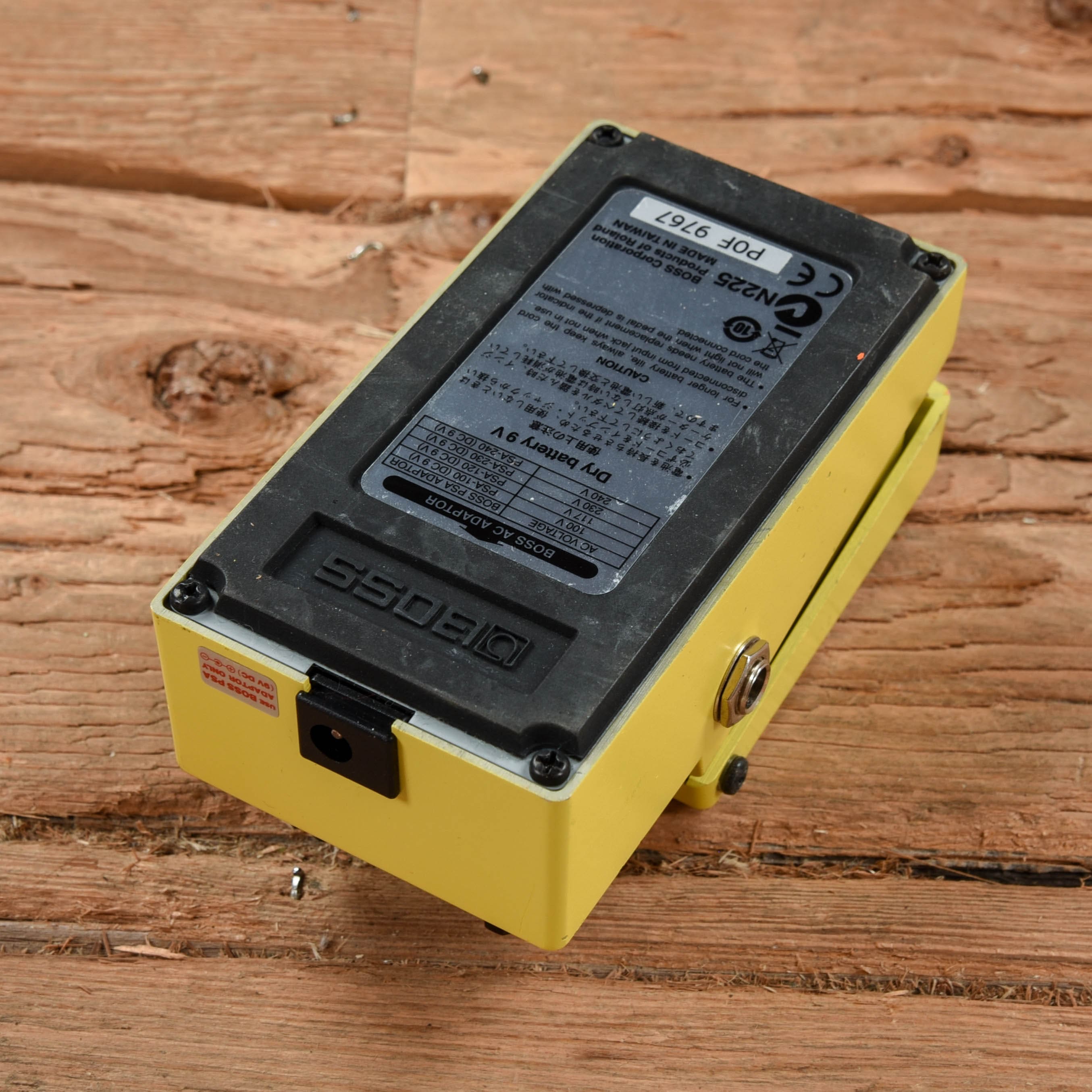 Boss SD-1 Super Overdrive Effects and Pedals / Overdrive and Boost