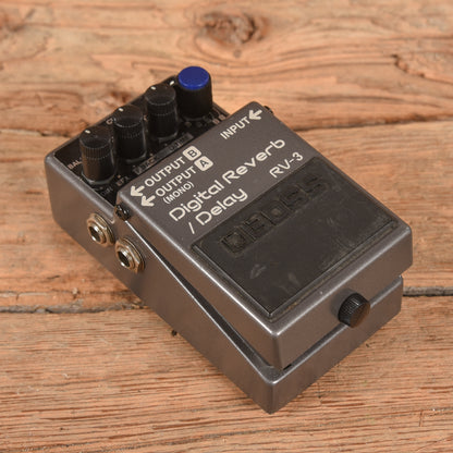 Boss RV-3 Effects and Pedals / Reverb
