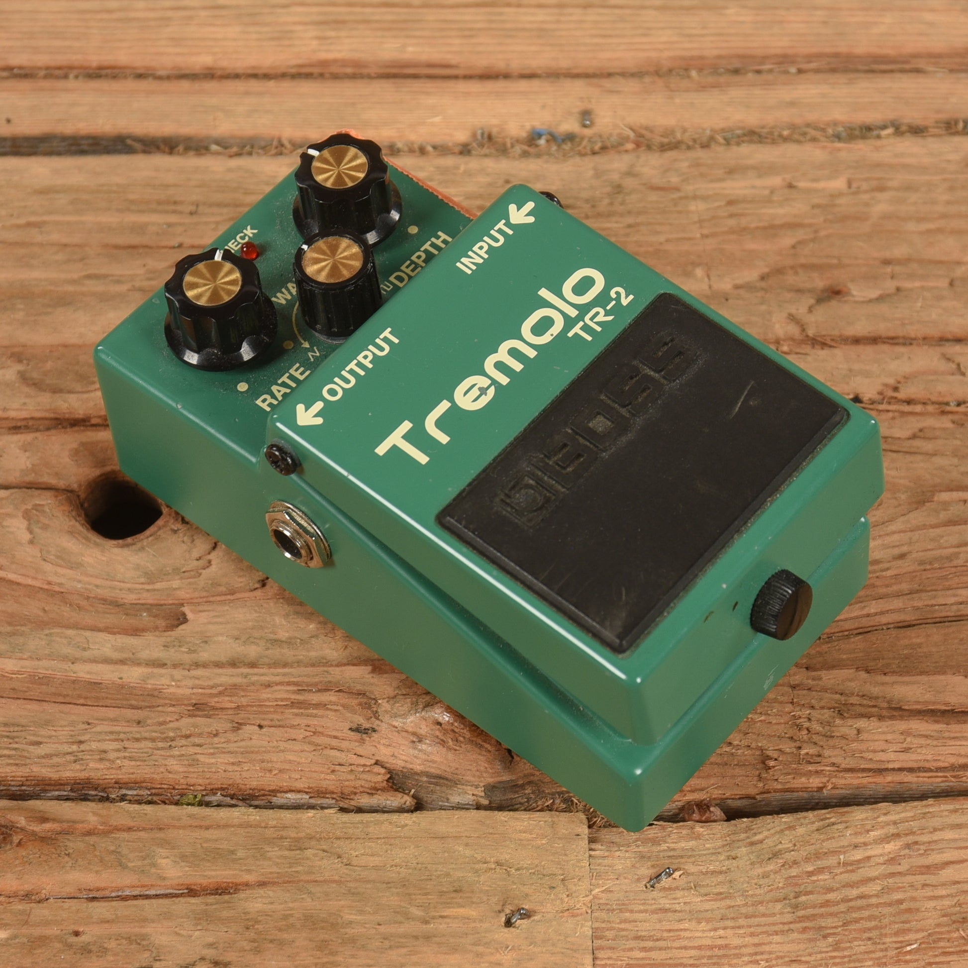 Boss TR-2 Effects and Pedals / Tremolo