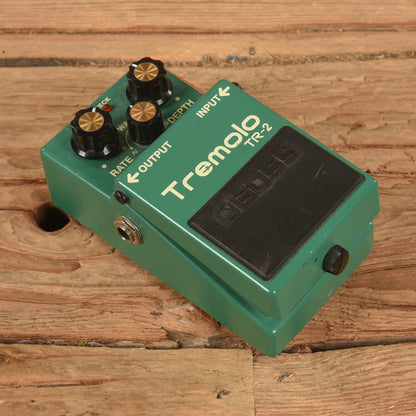Boss TR-2 Effects and Pedals / Tremolo