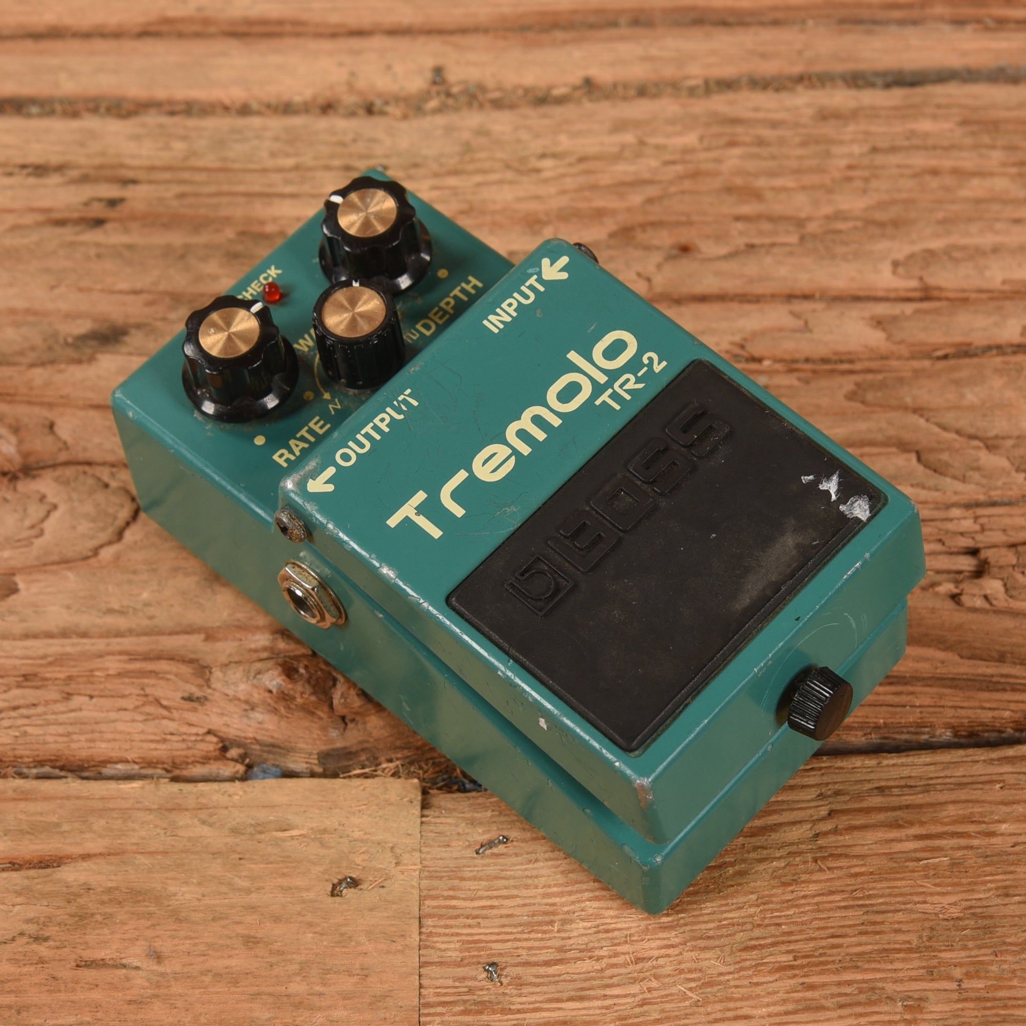 Boss TR-2 Effects and Pedals / Tremolo