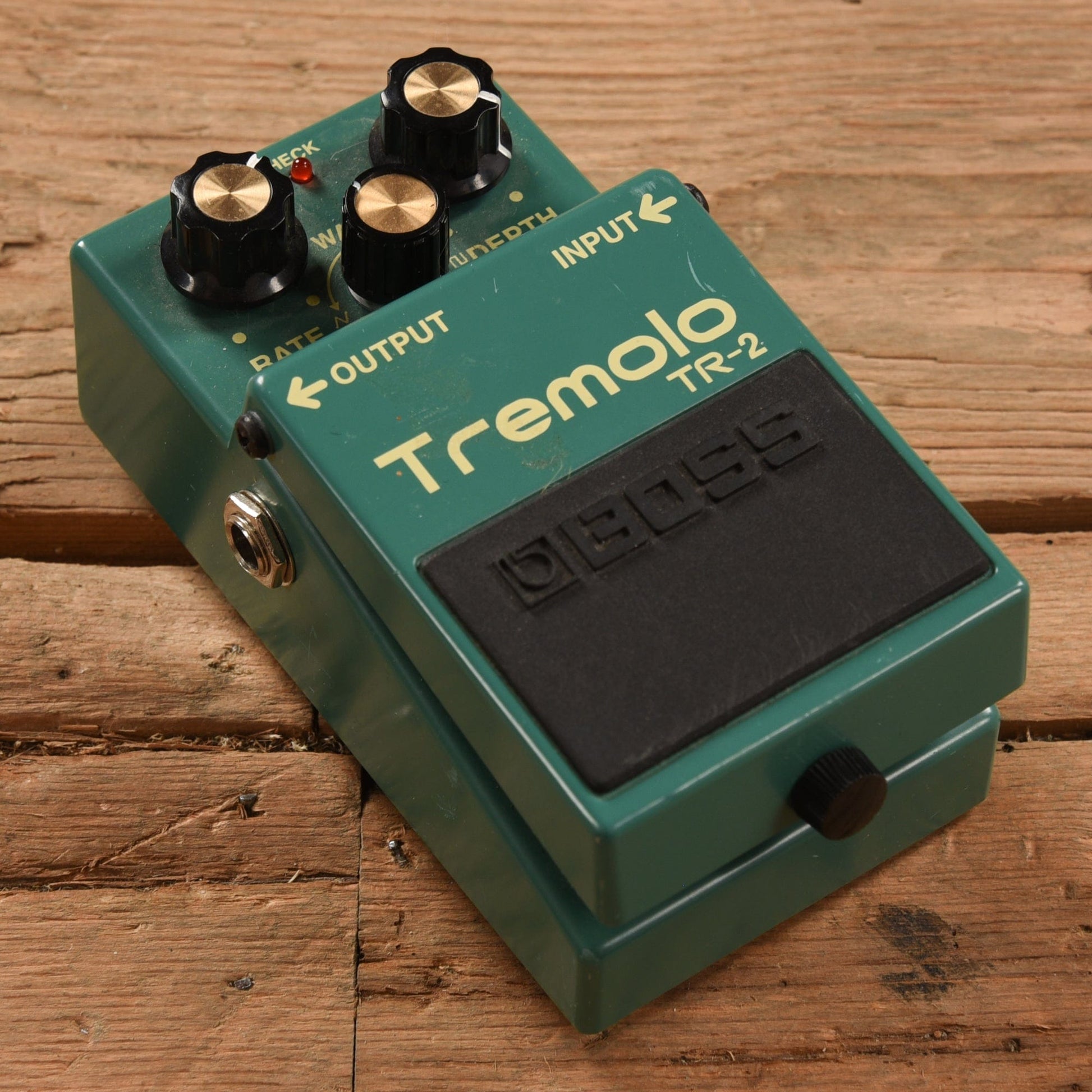 Boss TR-2 Tremolo Effects and Pedals / Tremolo