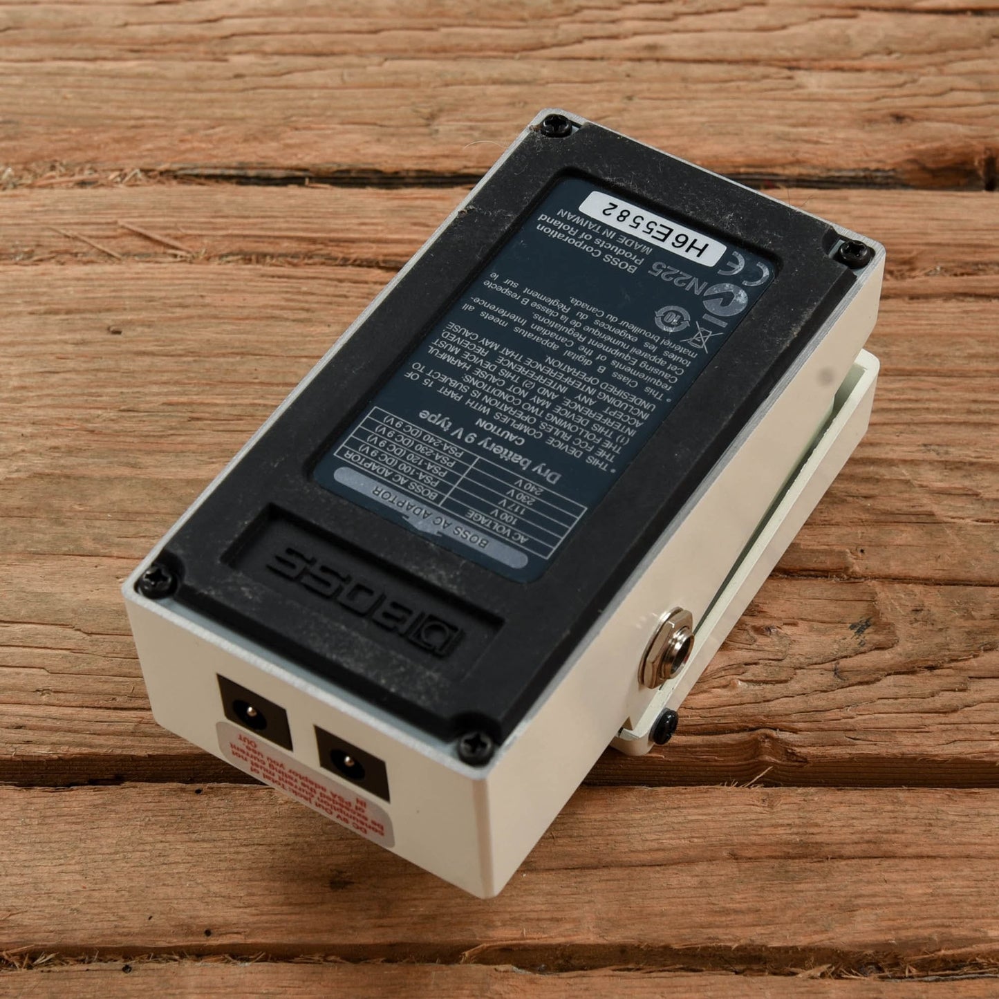 Boss TU-3 Effects and Pedals / Tuning Pedals