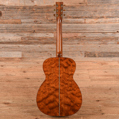 Bourgeois Custom Coupe 00 AT Sunburst Acoustic Guitars
