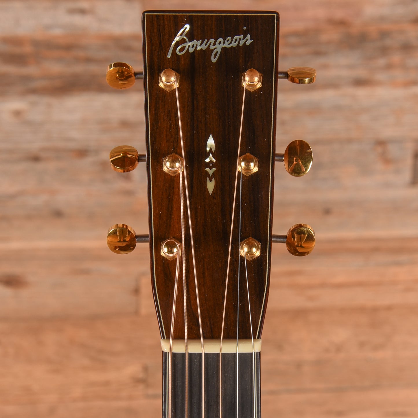 Bourgeois Custom Coupe 00 AT Sunburst Acoustic Guitars