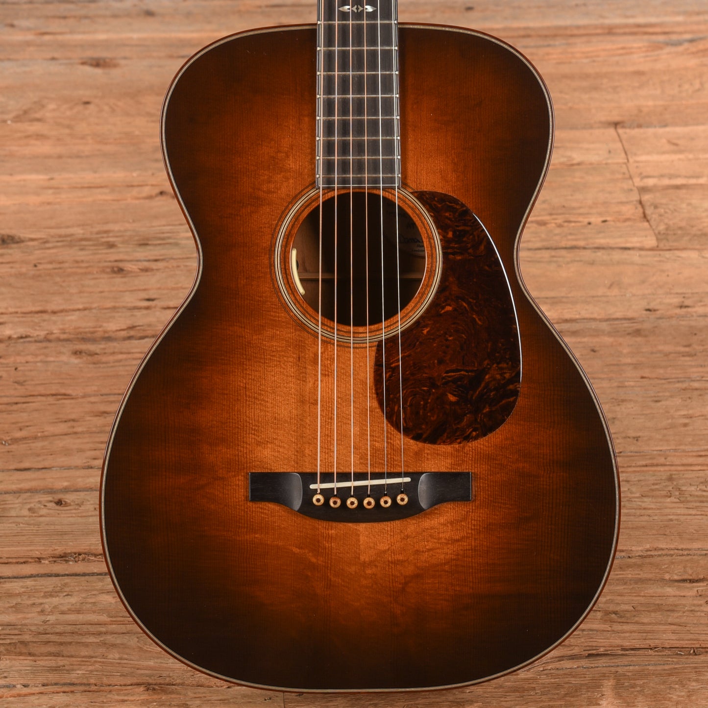 Bourgeois Custom Coupe 00 AT Sunburst Acoustic Guitars