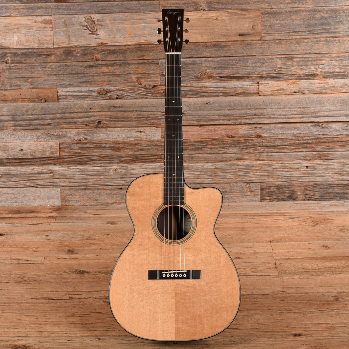 Bourgeois Downeast OMCE Soloist Thermo-Cured Sitka/Honduran Mahogany Natural Acoustic Guitars
