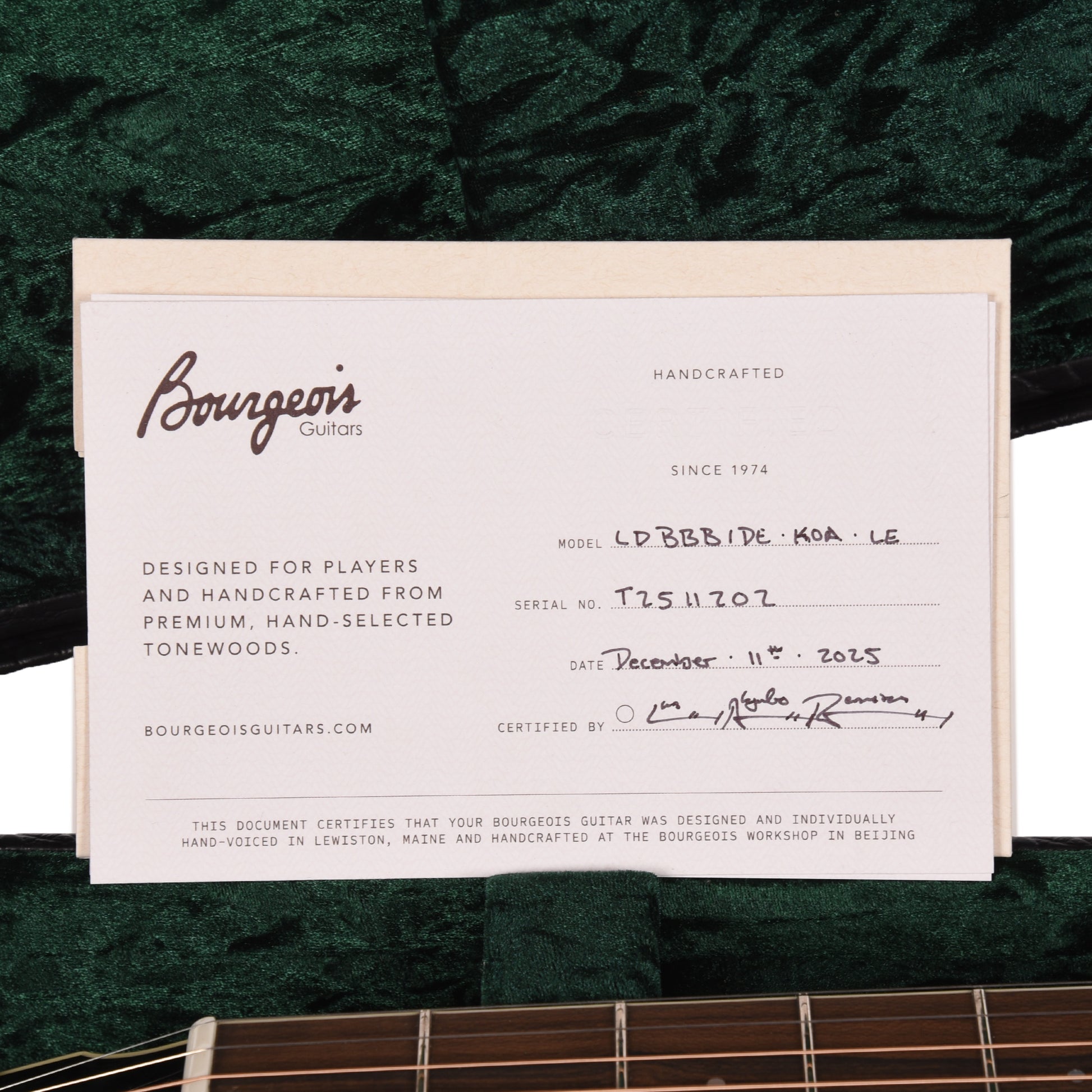 Bourgeois Downeast Series Hawaiian Bourgeois Blues Koa Acoustic Guitars / Concert