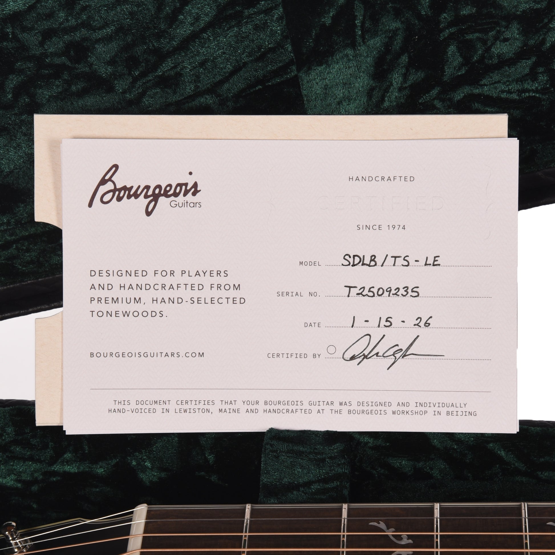 Bourgeois Limited Edition Touchstone Luke Bryan Signature Slope Shoulder Dreadnought Aged Tone Sitka/Walnut Sunburst Acoustic Guitars / Dreadnought