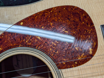 Bourgeois Touchstone Country Boy D Alaskan Sitka/Mahogany Natural Acoustic Guitars / Dreadnought
