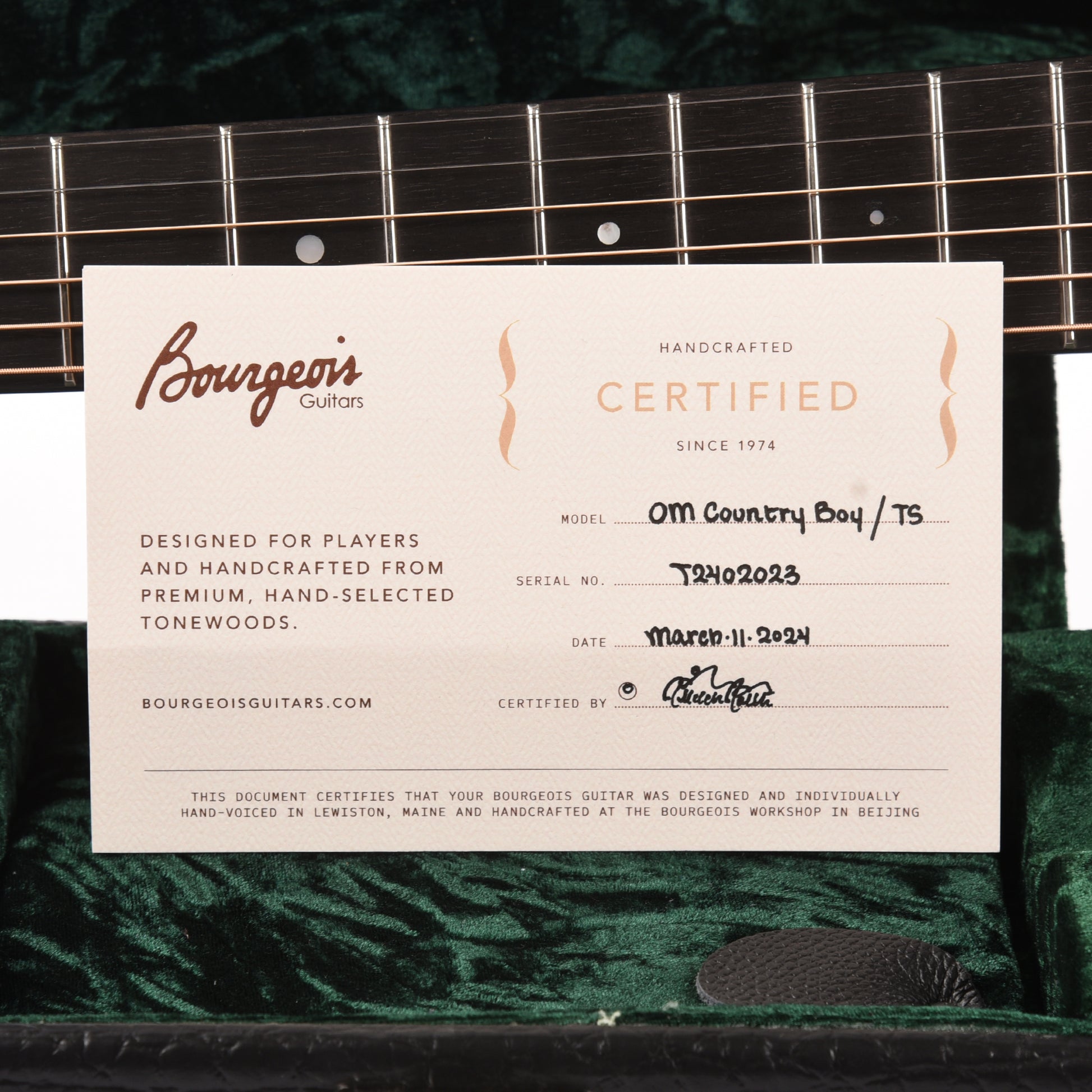 Bourgeois Touchstone Country Boy OM Alaskan Sitka/Mahogany Natural Acoustic Guitars / OM and Auditorium