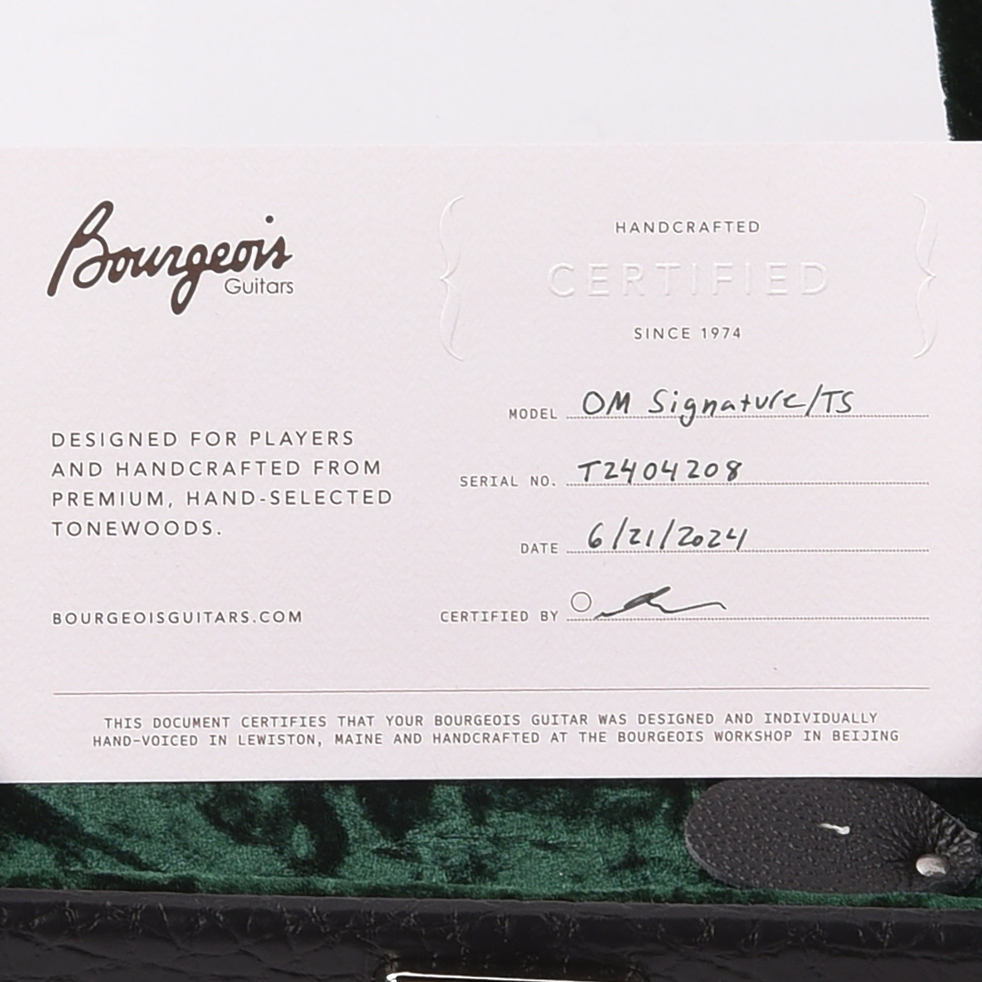 Bourgeois Touchstone Signature OM Torrefied Alaskan Sitka/Madagascar Rosewood Natural Acoustic Guitars / OM and Auditorium