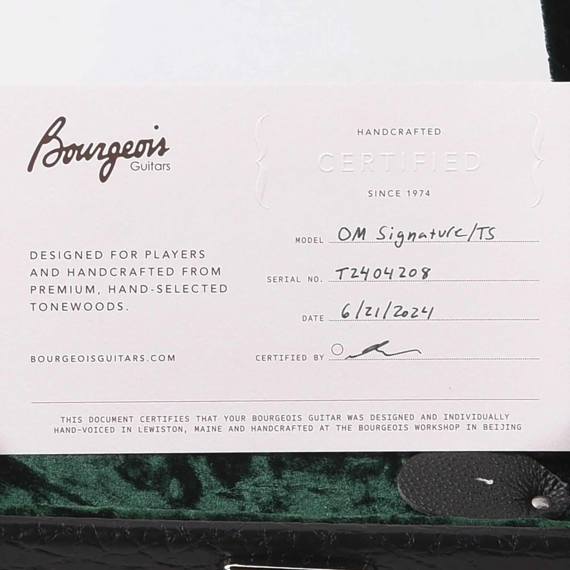 Bourgeois Touchstone Signature OM Torrefied Alaskan Sitka/Madagascar Rosewood Natural Acoustic Guitars / OM and Auditorium