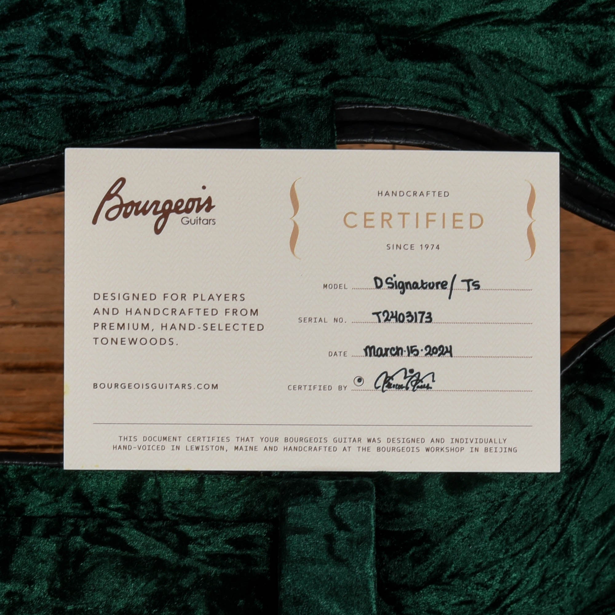 Bourgeois Touchstone Series D Signature Natural