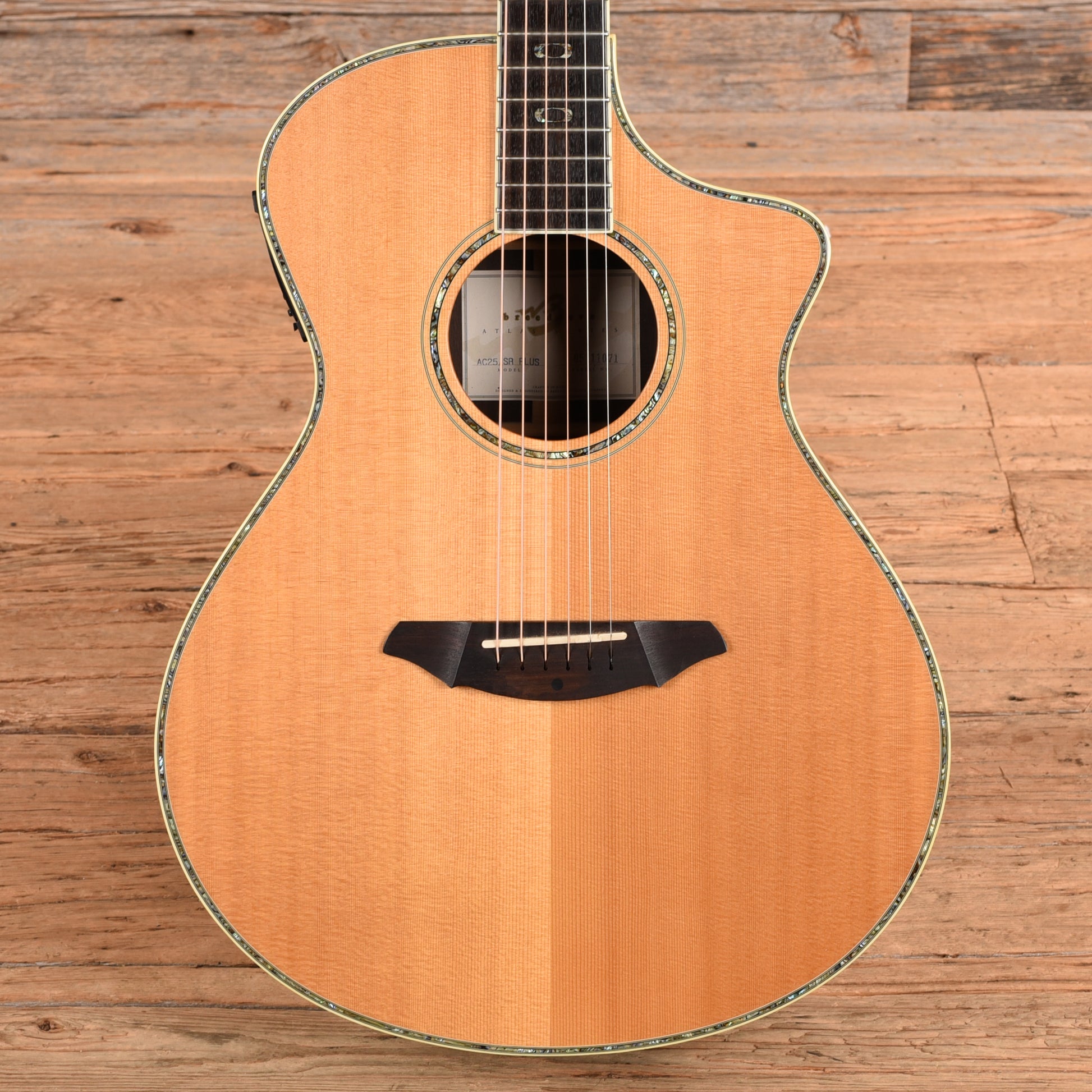 Breedlove AC25/SR Natural Acoustic Guitars