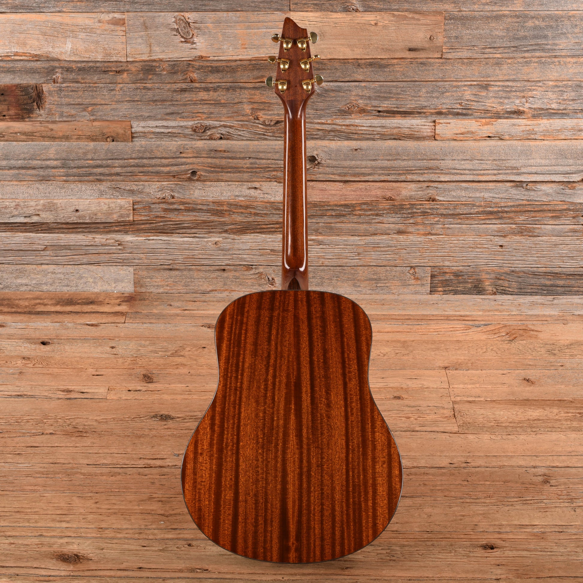 Breedlove AD20/SM Natural Acoustic Guitars