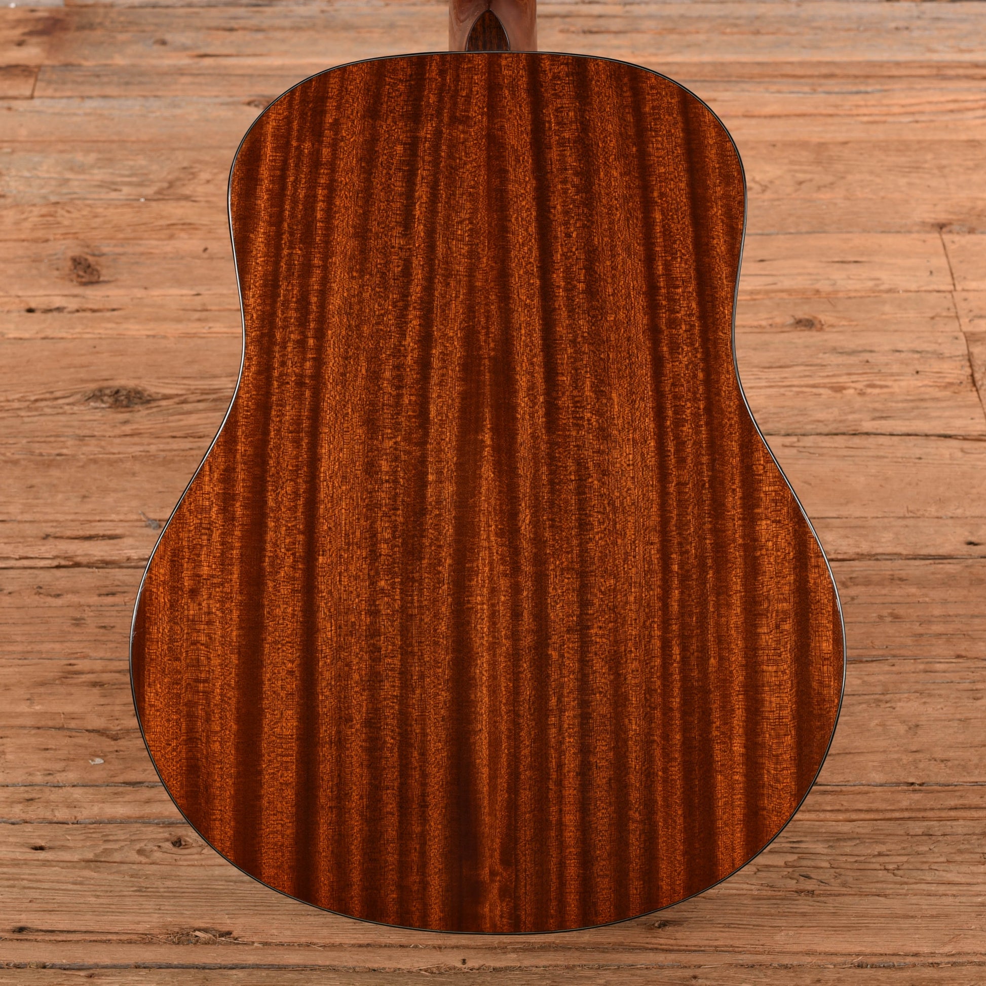 Breedlove AD20/SM Natural Acoustic Guitars