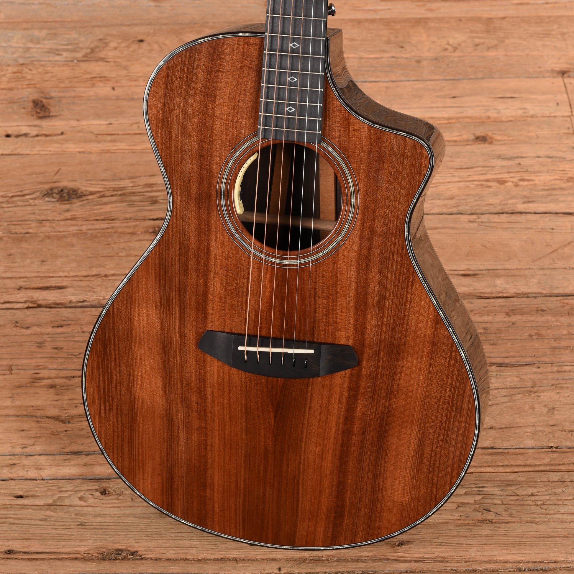Breedlove Premier Concert Thinline Sunburst 2025 Acoustic Guitars