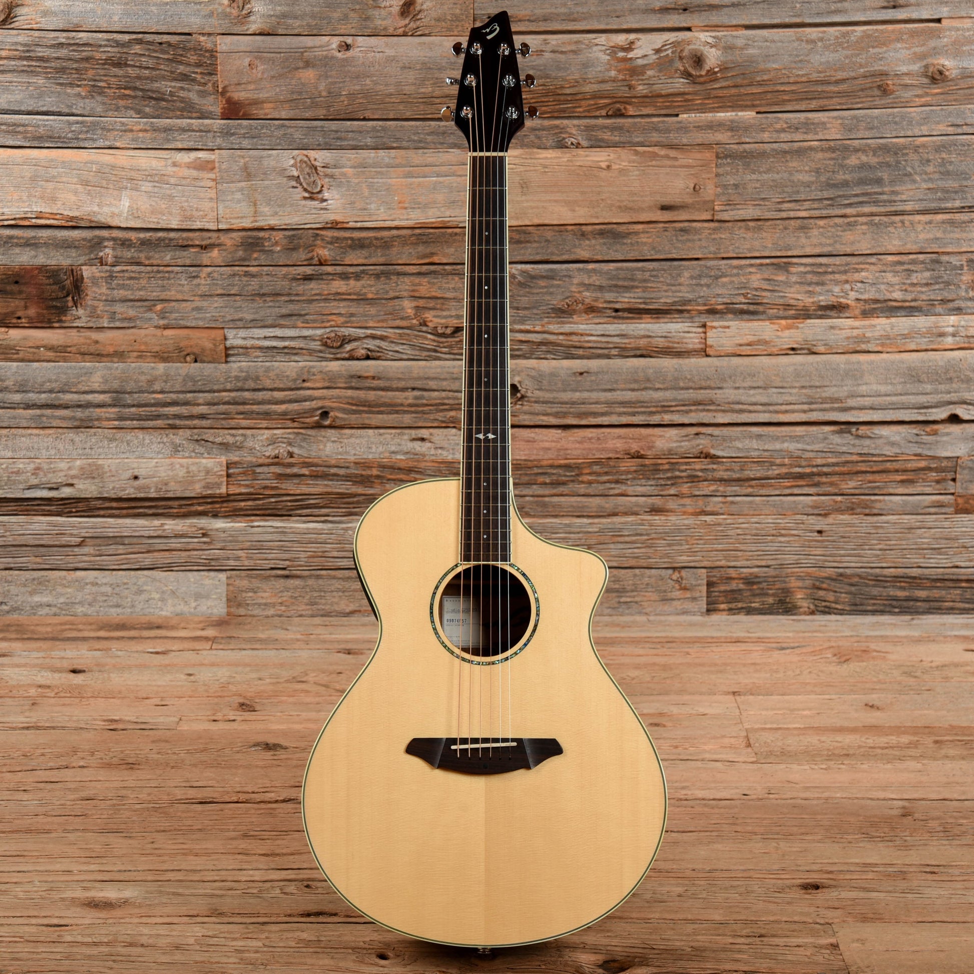 Breedlove Studio C250 Natural Acoustic Guitars / Concert