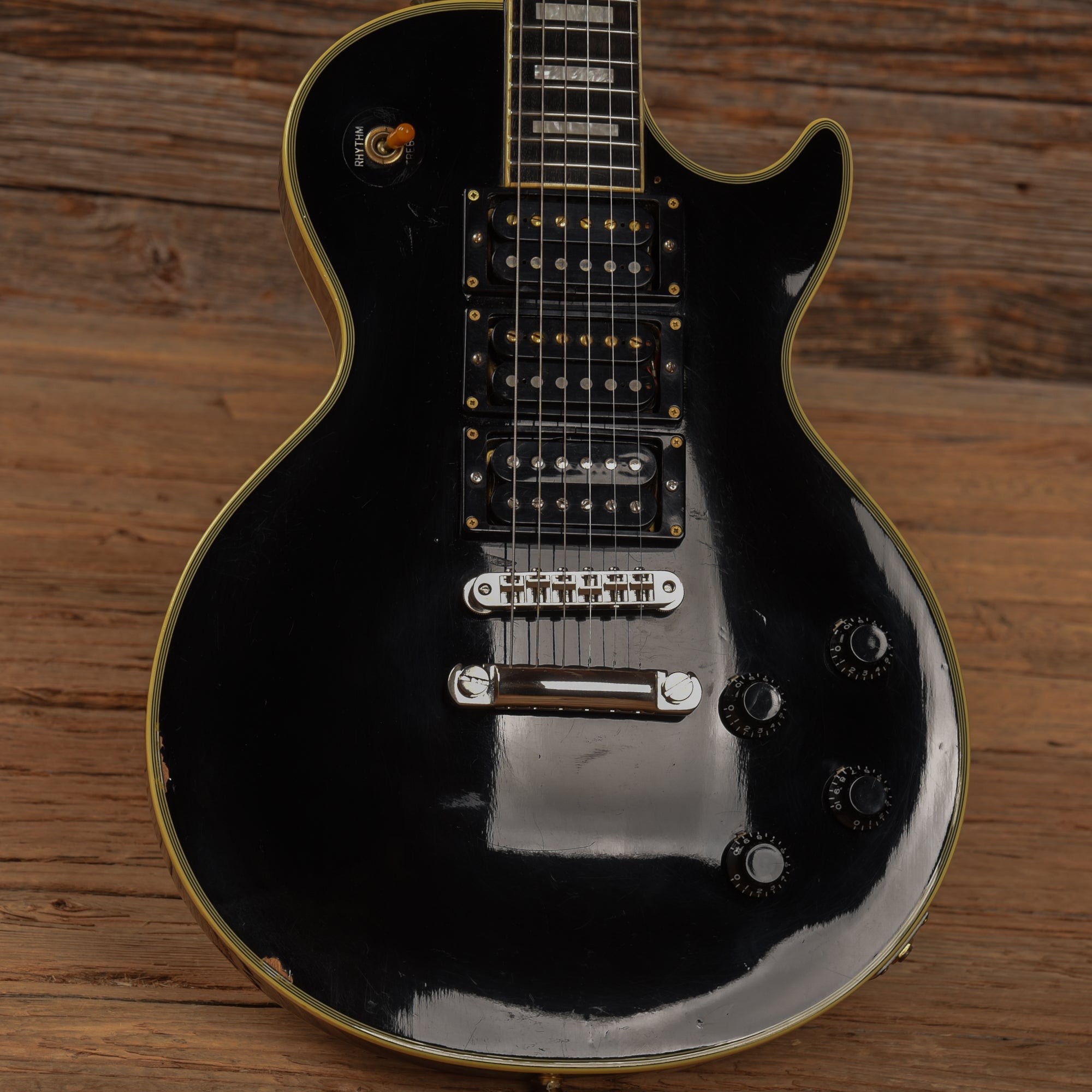 Burny 3-Pickup Singlecut Black Electric Guitars / Solid Body