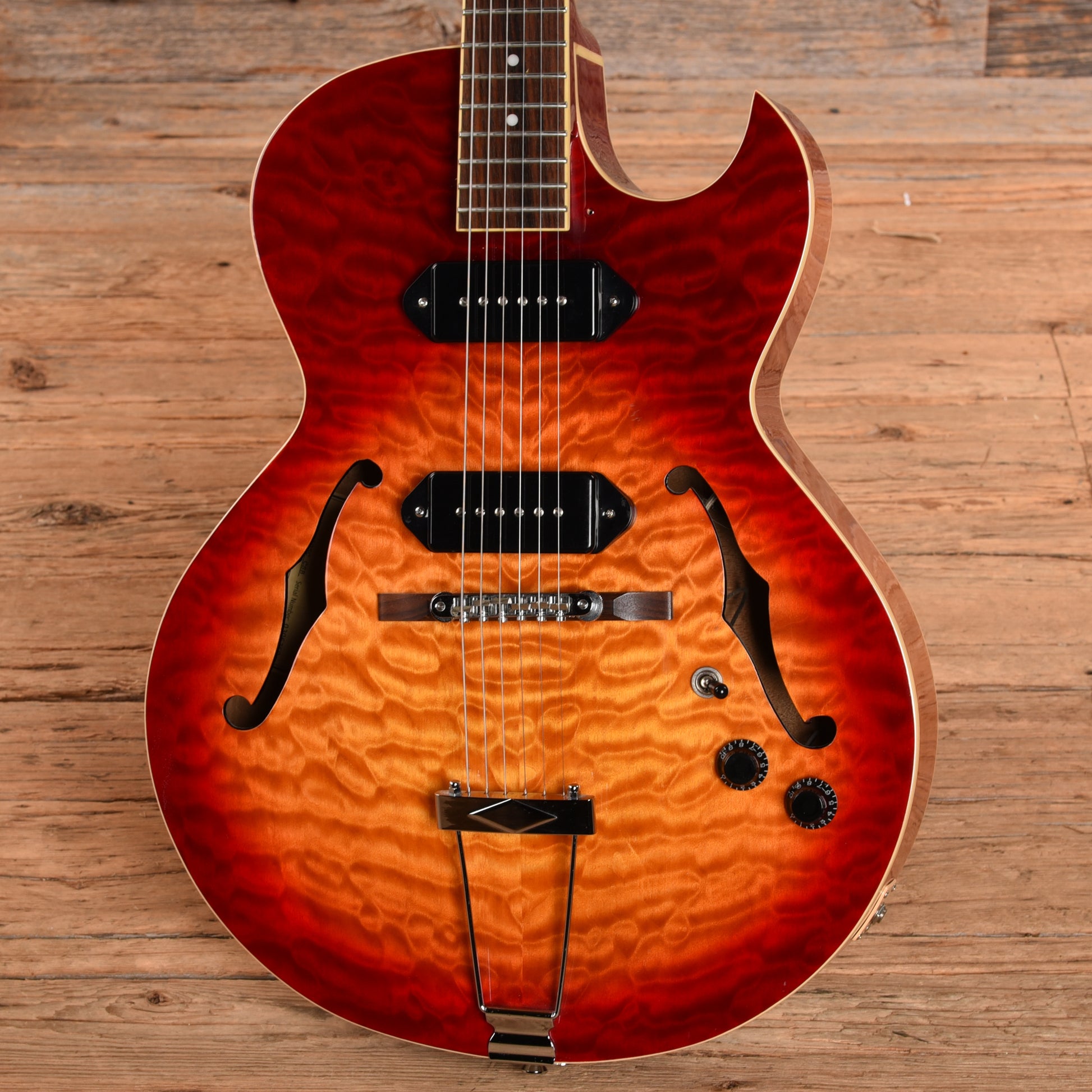 Carlo Robelli PM30SC Cherry Sunburst Electric Guitars